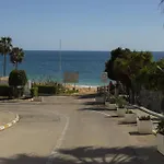 Cozy 2br In With Balcony, By Hopstays 아파트