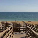 Διαμέρισμα Cozy 2br In With Balcony, By Hopstays Αλμπουφέιρα
