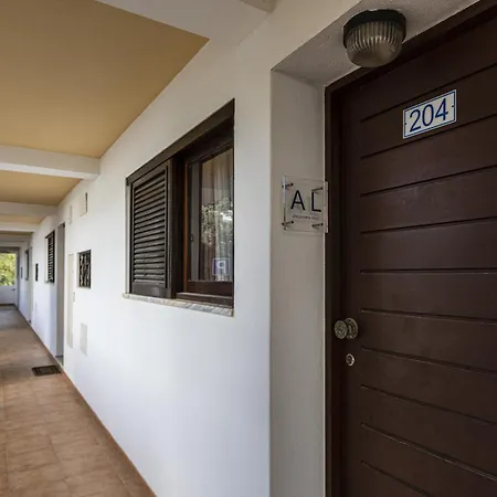 Cozy 2br In With Balcony, By Hopstays البوفيرا