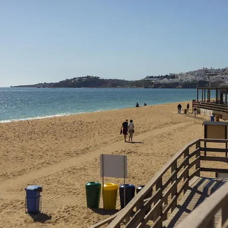 Appartamento Cozy 2br In With Balcony, By Hopstays *