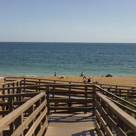 Apartment Cozy 2br In With Balcony, By Hopstays Albufeira